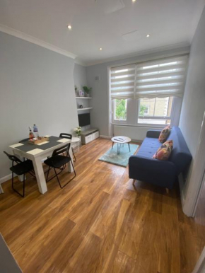 Stunning 2 bed flat in Ladbroke Grove